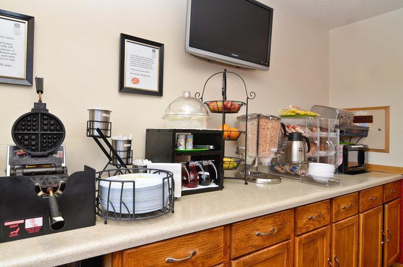 Best Western Inn Of St. Charles Saint Charles Restoran fotoğraf