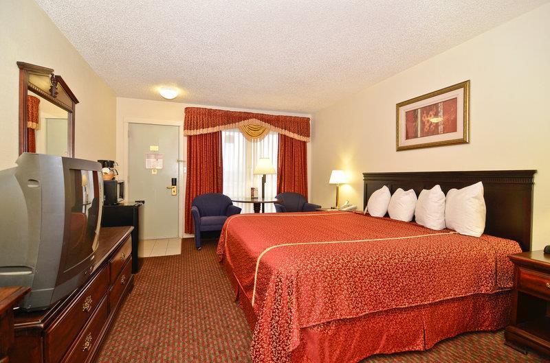 Best Western Inn Of St. Charles Saint Charles Oda fotoğraf
